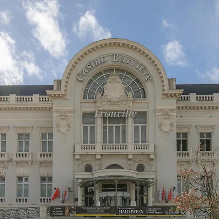 Mba - Near Deauville Station And - Luxury *