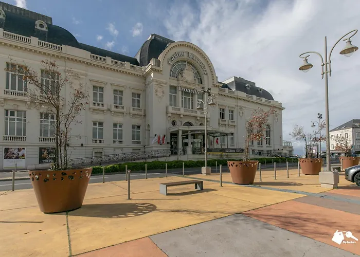 Mba - Near Deauville Station And - Luxury *