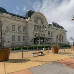 Rare Centre 2 2 Sdb 6 Pers *