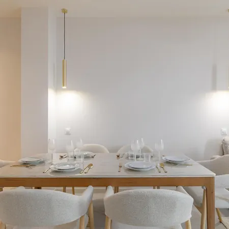 Mba - Near Deauville Station And - Luxury Apartament *