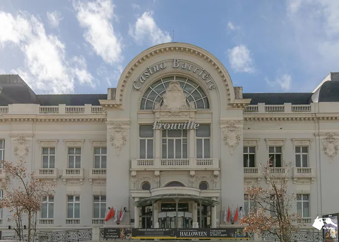 Mba - Near Deauville Station And - Luxury *